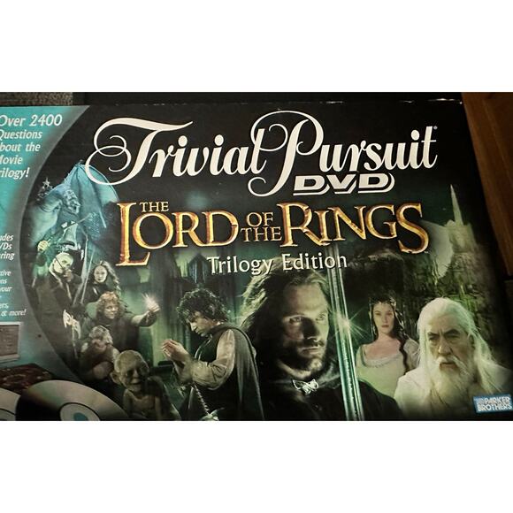 Lord of the Rings Trivial Pursuit 2004 2 DVD Edition Pre-Owned- Fast Shipping - Picture 1 of 9